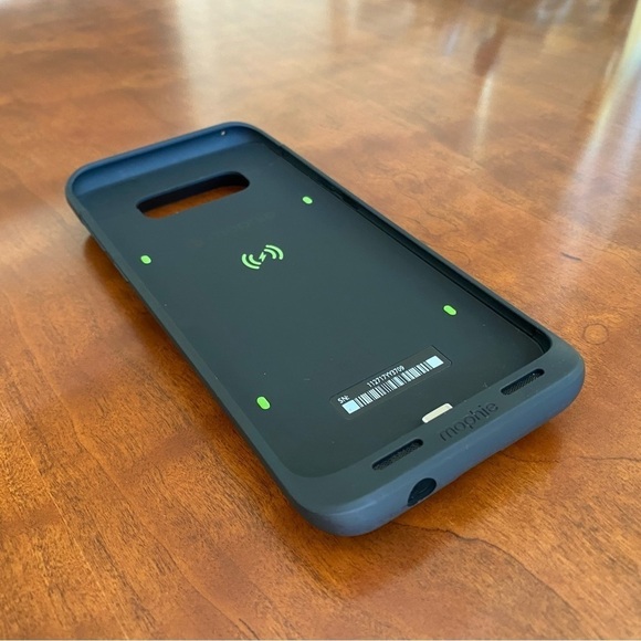 Mophie Juice Pack Battery Case.
Samsung Galaxy S8+ - Picture 10 of 16